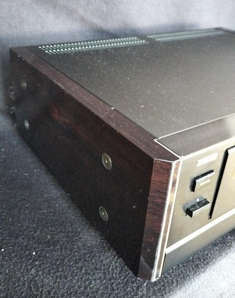 TEAC V-9000 cassette deck