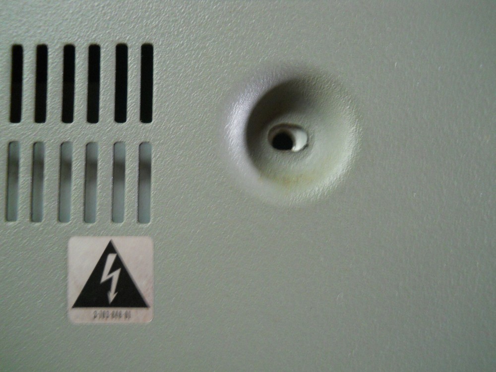 Sony BVE-910 Editing Control Unit Switcher Box Mainframe TURNS ON, UNTESTED