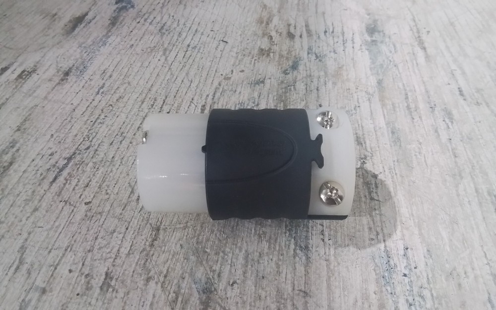Pass & Seymour Legrand PSL515-C Connector (SP334)