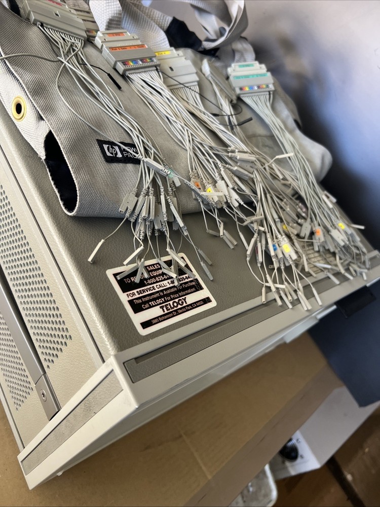 Agilen 16500A Logic Analysis system mainframe
