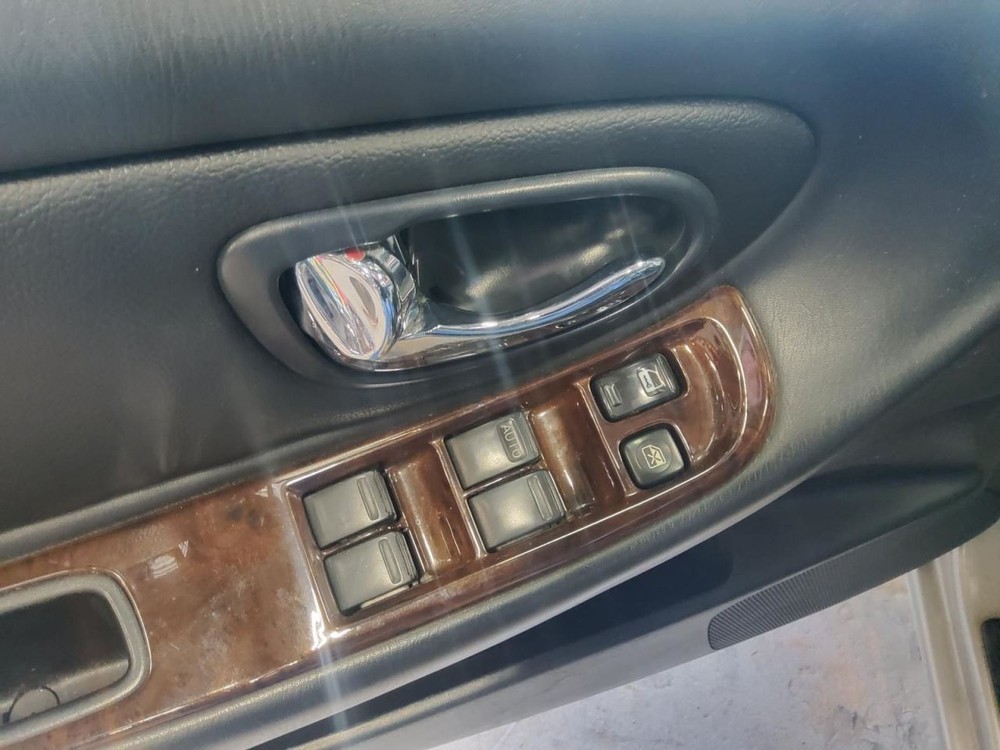 MAXIMA 2000 Battery Tray 561407