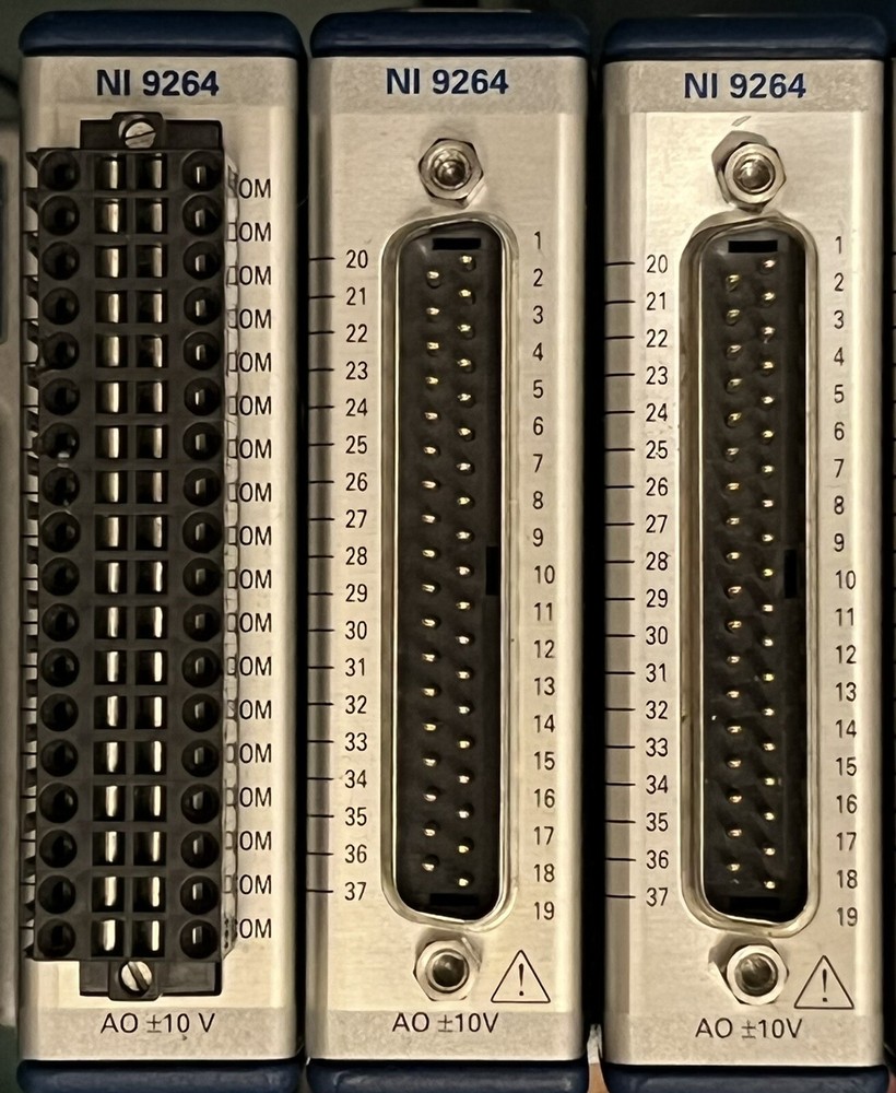 National Instruments NI 9264 cDAQ Analog Output Module Push in connector