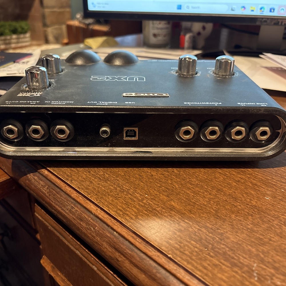 Line 6 TonePort UX2 Digital Recording Interface