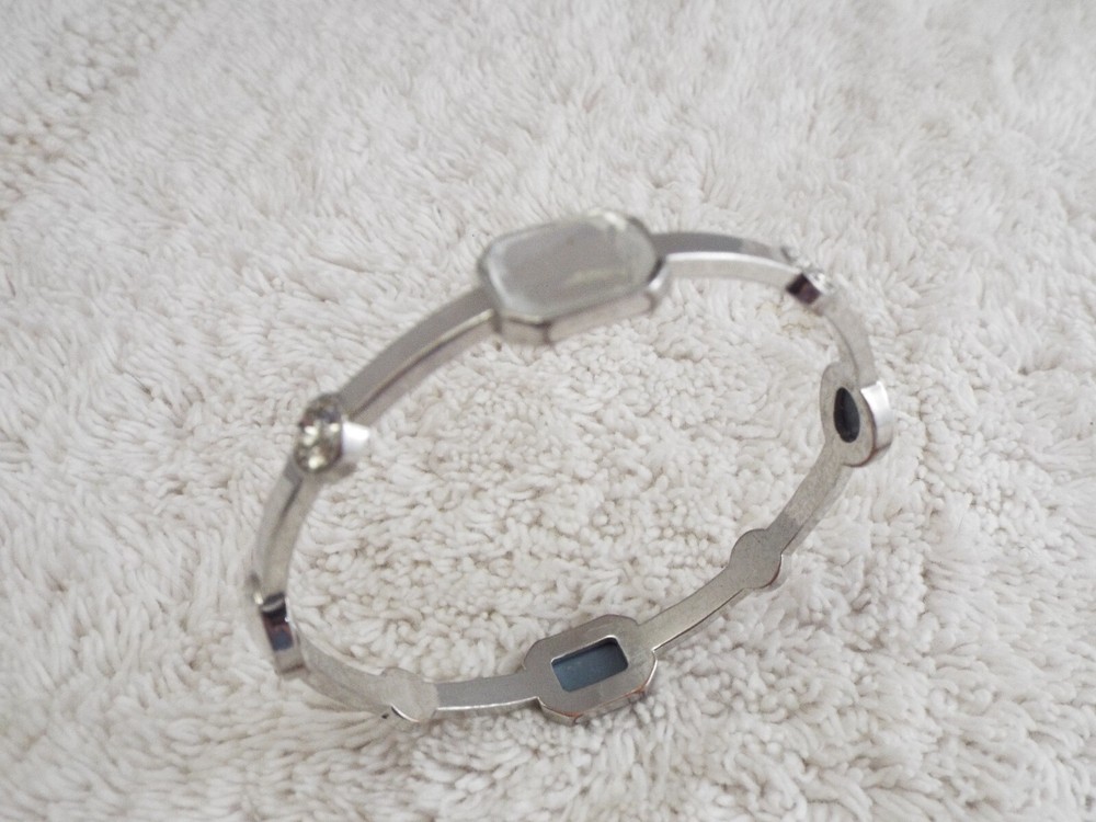 Silvertone Rhinestone Bead Bangle Bracelet (D10)