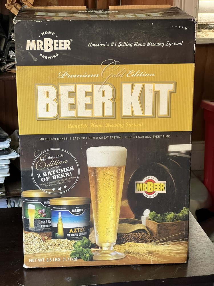Beer Making kit Mr. Beer Craft Beer Kit NEVER USED