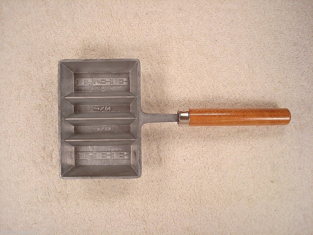Lee Mold Ingot Mold with Handle both 1 LB and 1/2 LB New In Box 90029