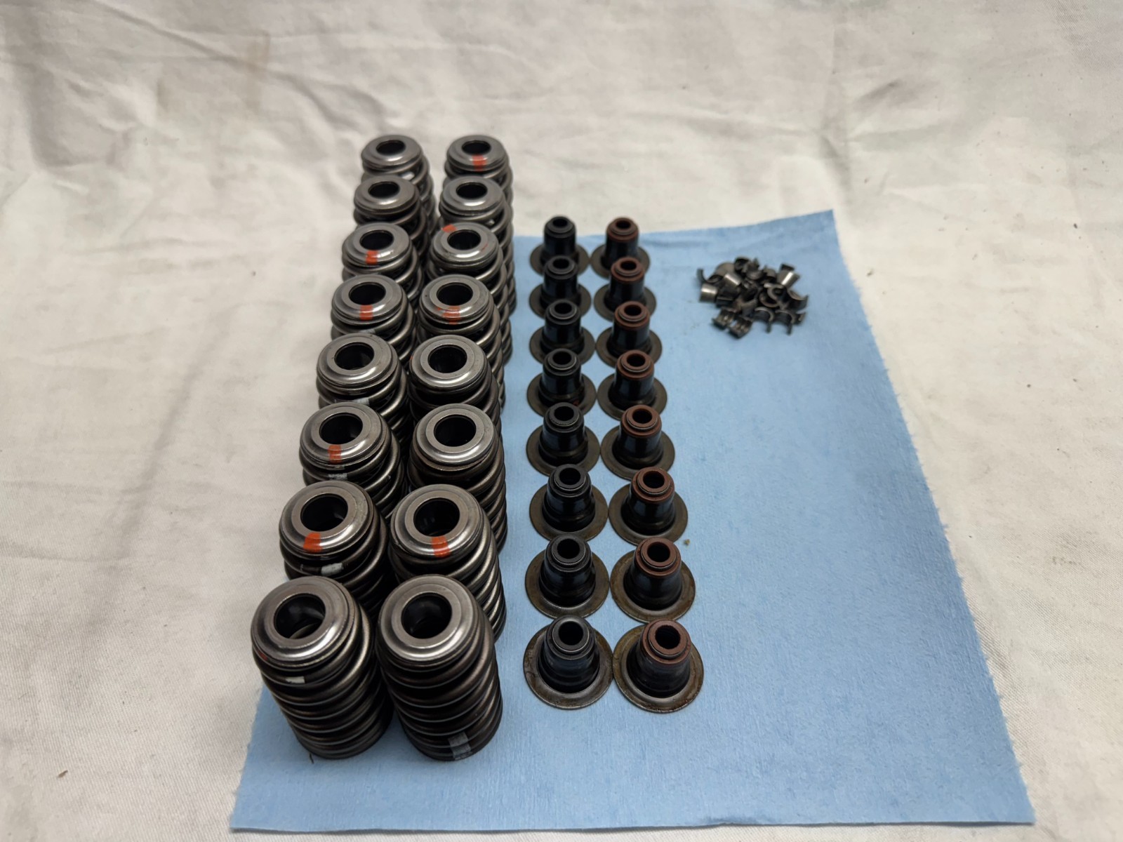 Corvette ZO6 Valve Springs Retainers Locks LS7 427 C6 Beehive Chevrolet Z06