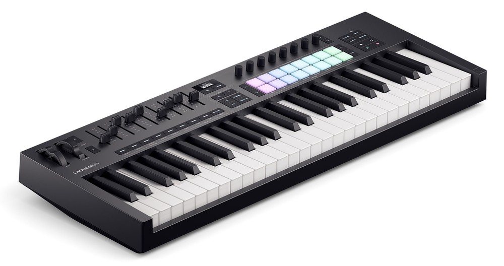 Novation LAUNCHKEY 49 MK4 49-Key USB MIDI Ableton Live Keyboard Controller