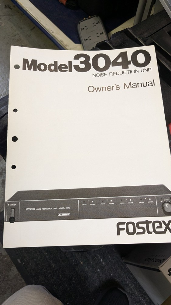 Fostex 3040 Dolby C Noise Reduction Unit