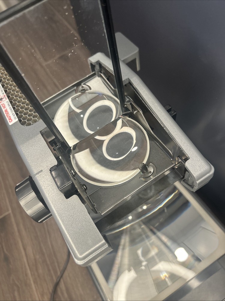 3M 2000 Overhead Projector Portable Briefcase Model