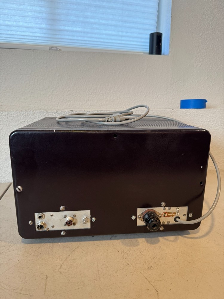 Johnson Viking Ranger Tube Transmitter Powers On Tubes Light Meter Works