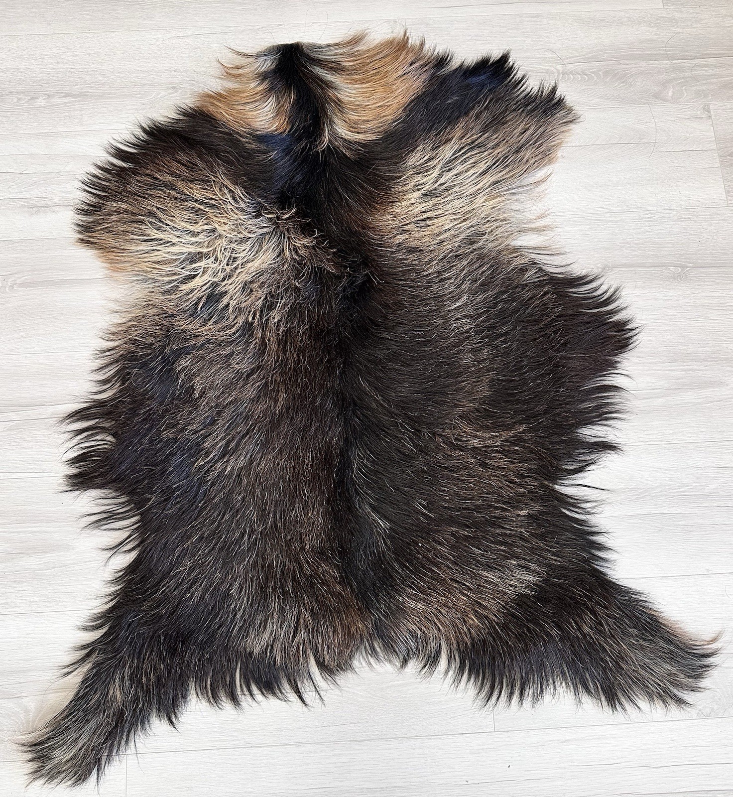 %100 Natural Goatskin Rug,goatskin Pelt,goatskin Carpet,Color,black.brown,camel