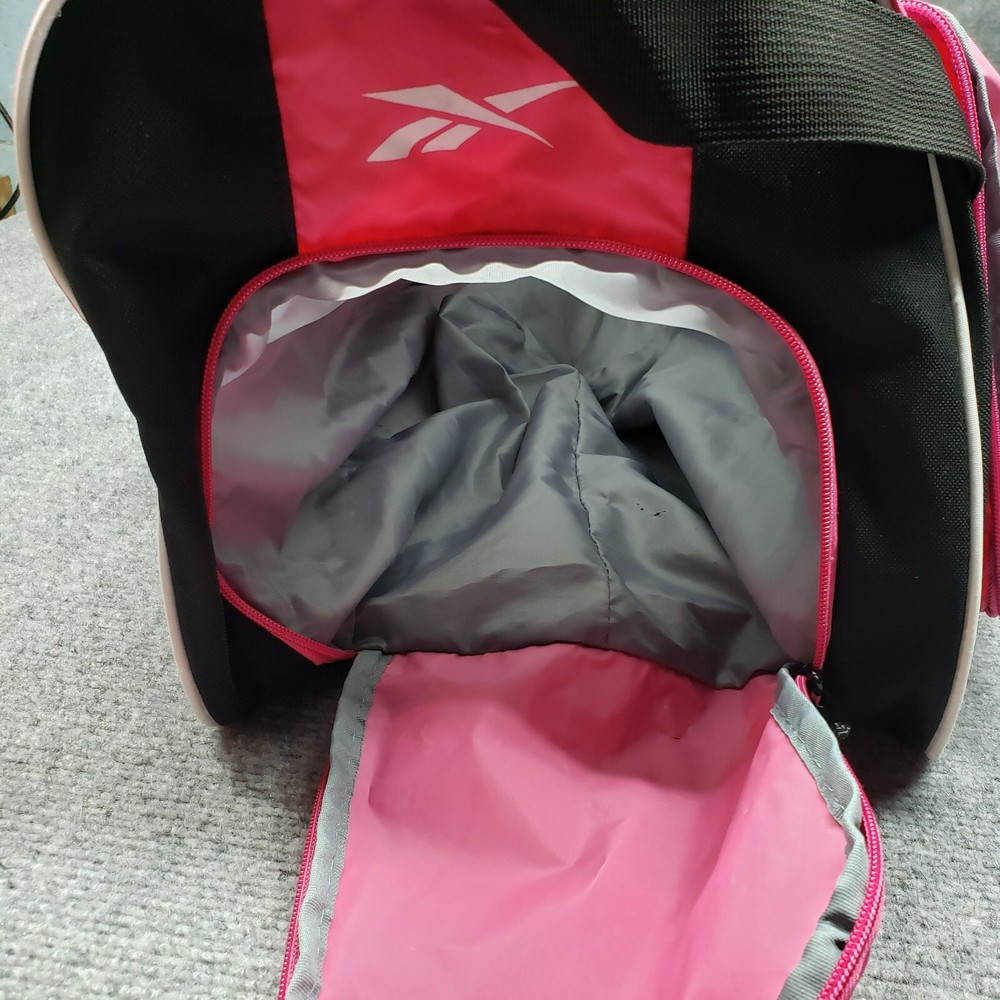 Reebok Duffle Bag Pink Black Two Strap Rectangular Full Zip Colorblock Gym