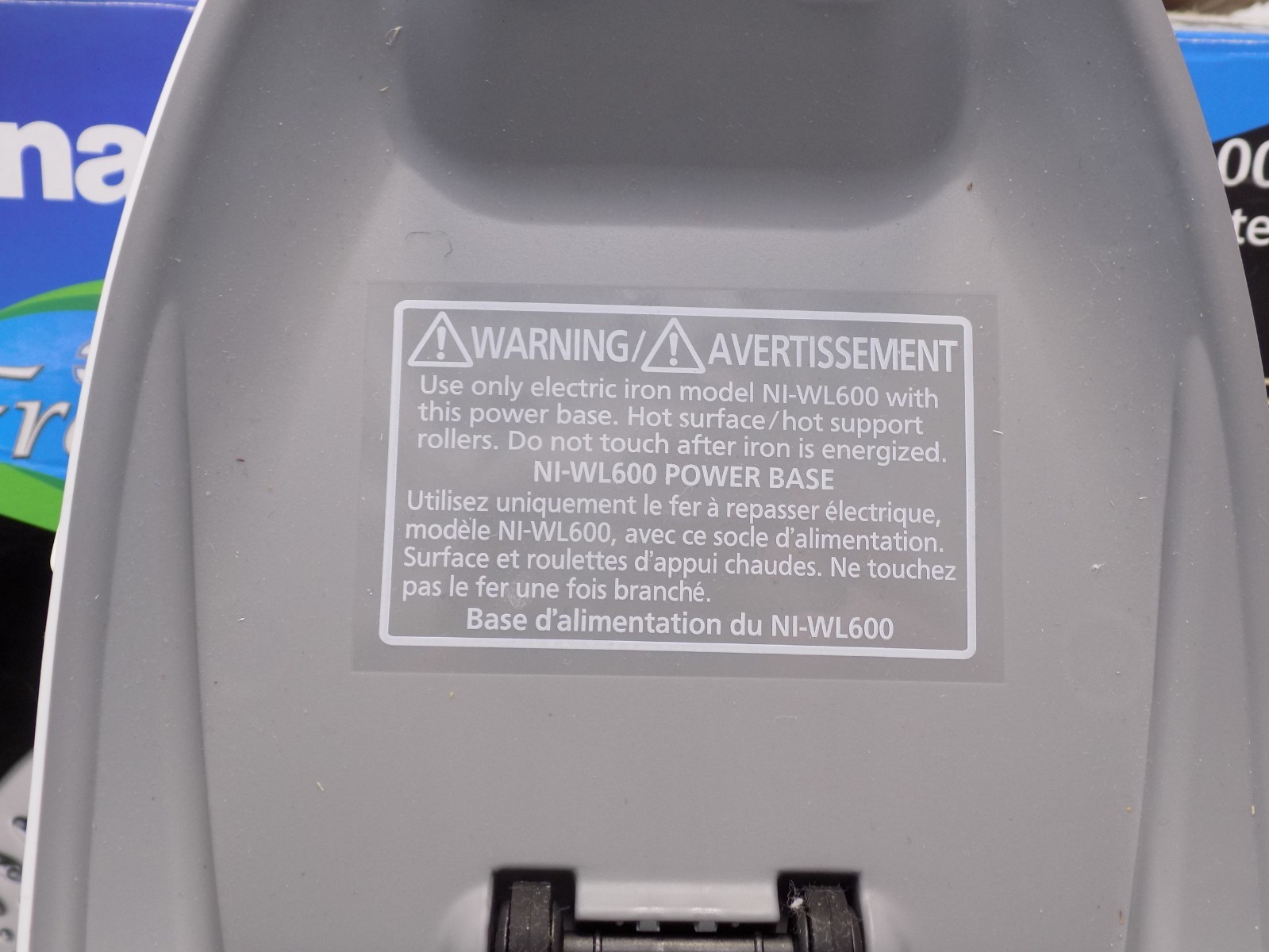 Panasonic NI-WL600 Portable Cordless Steam Iron 360 Freestyle w/ NO COVER Tested