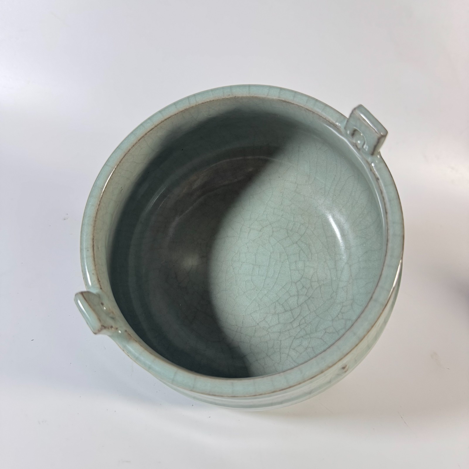 Chinese Song Dynasty Guan Kiln Porcelain Tripod Incense Burner with Pinhole Base