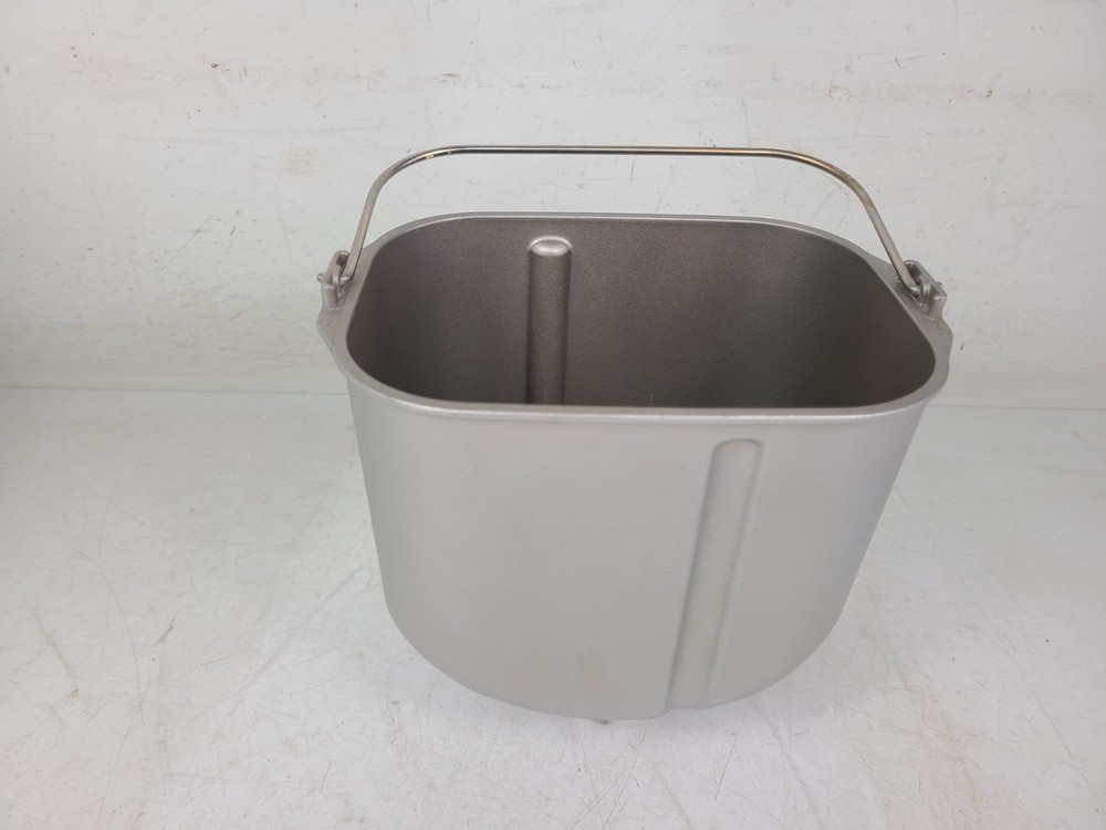 Panasonic SD-YD155 Automatic Bread Maker Machine w/ Yeast Dispenser (TESTED)