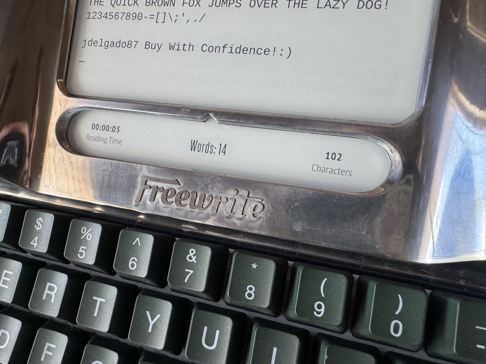 Freewrite Hemingway / Hemingwrite Portable Smart Typewriter