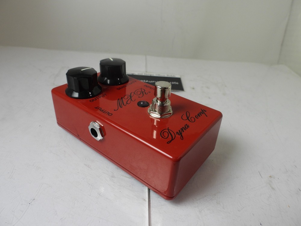 MXR Dyna Comp Script RI Compressor Effects Pedal CSP102SL Free USA Ship