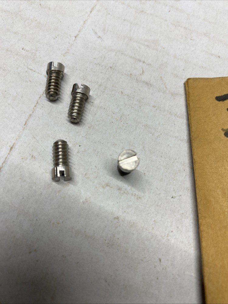 OMC Four Stainless Screws 304221 BB-537