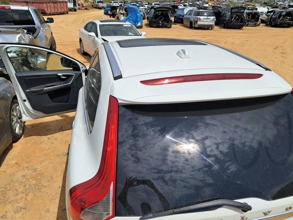 XC60 2016 Glove Box 4778265