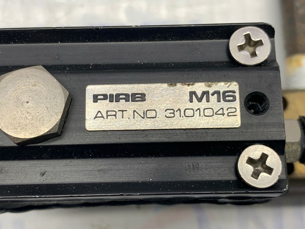 PIAB M16 31.01.042 Multi-Ejector Vacuum Pump