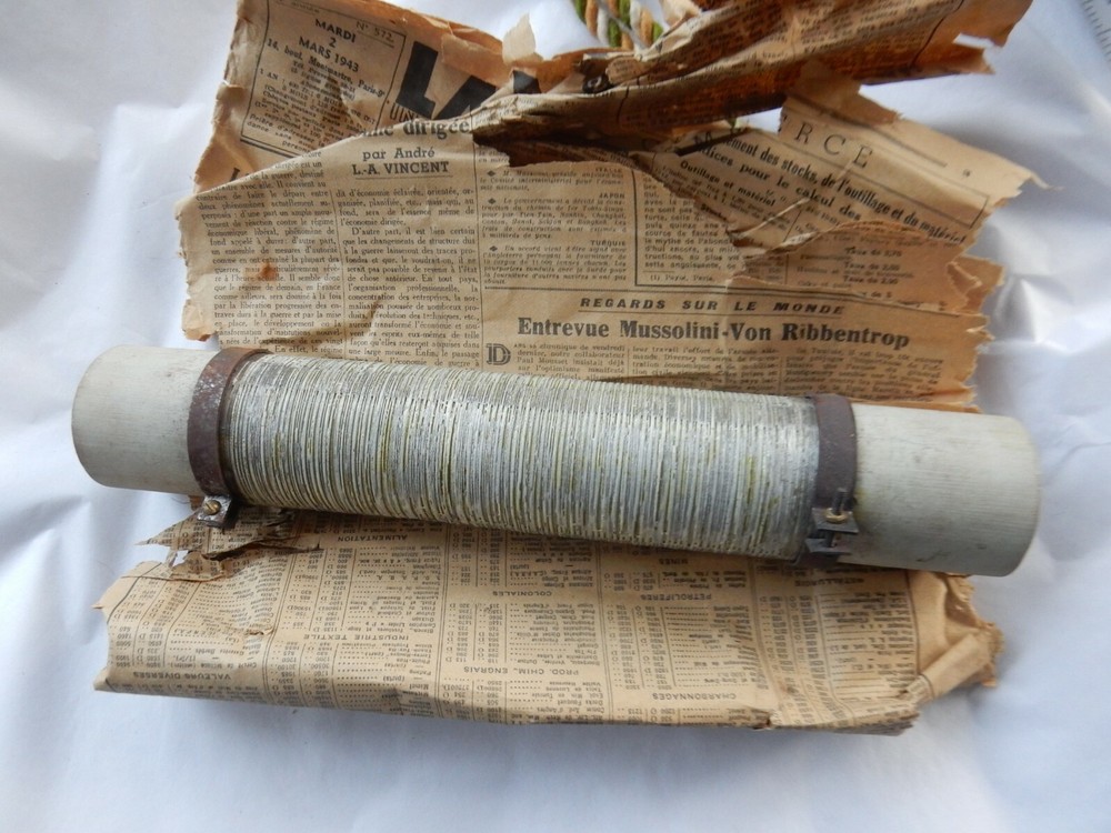WW2 ERA CERAMIC AND WIRE COIL TRANSMITTER RESISTOR  ???  SCIENTIFIC ?? WHAT