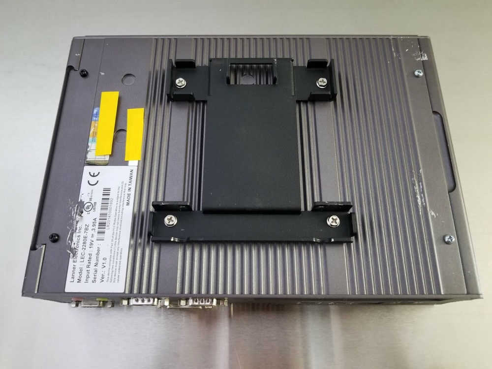 LANNER LEC-2280E-7BZ FANLESS INDUSTRIAL PC - USED - Intel Core i7 Processor