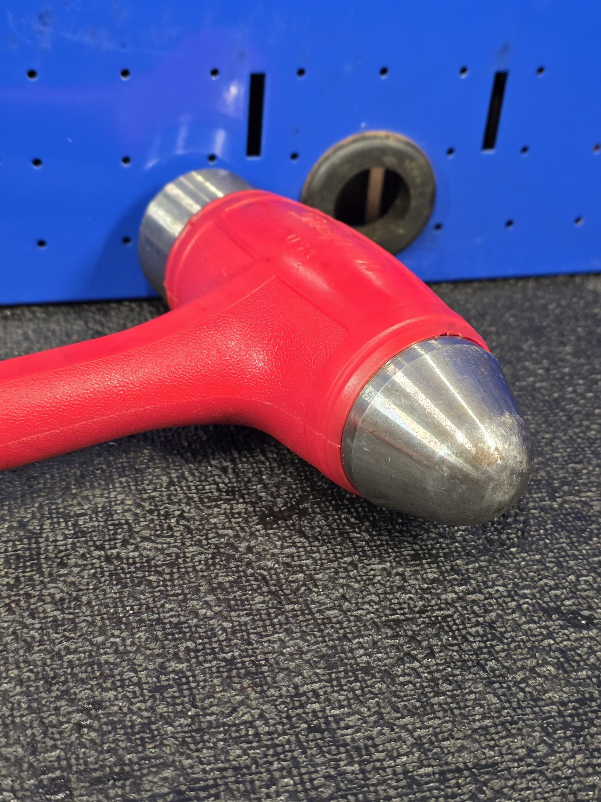 Snap-on Tools HBBD32 RED 32oz/900g Dead Blow Hammer USA