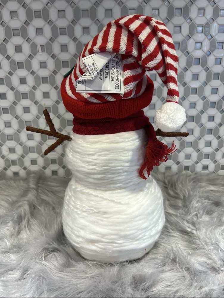 Christmas Yarn TableTop Snowman
