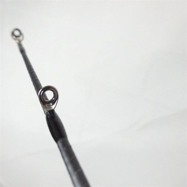 JACKALL Revoltage RV-C610H Cond/B