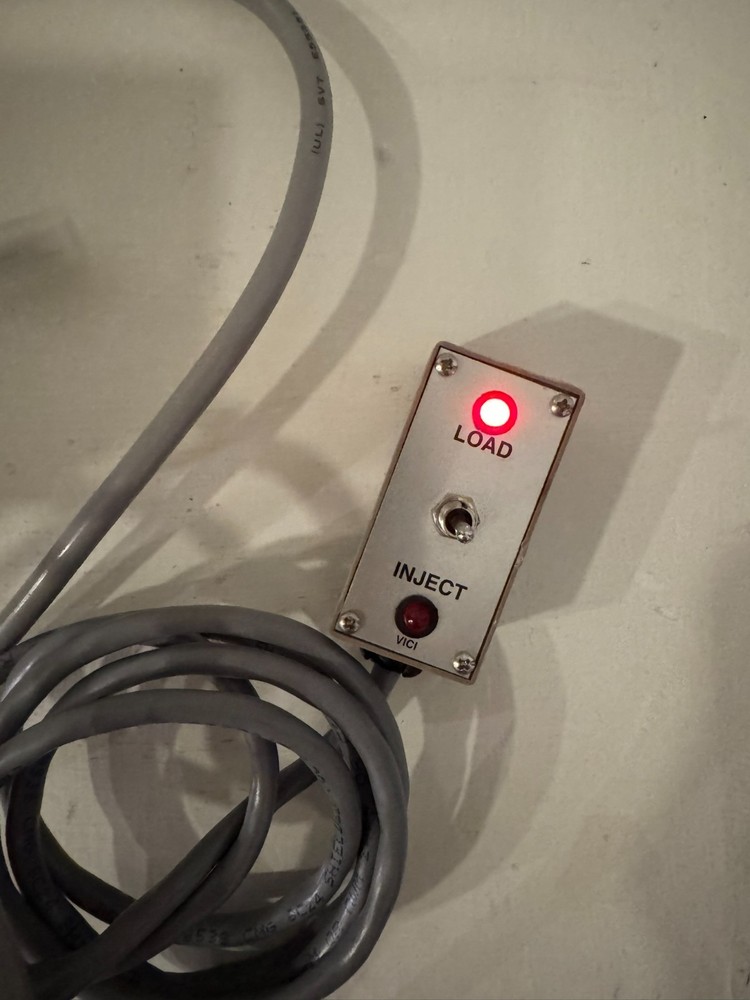 VICI Valco Instruments Co. Valve Actuator 36° Rotation Model E36,manual switch