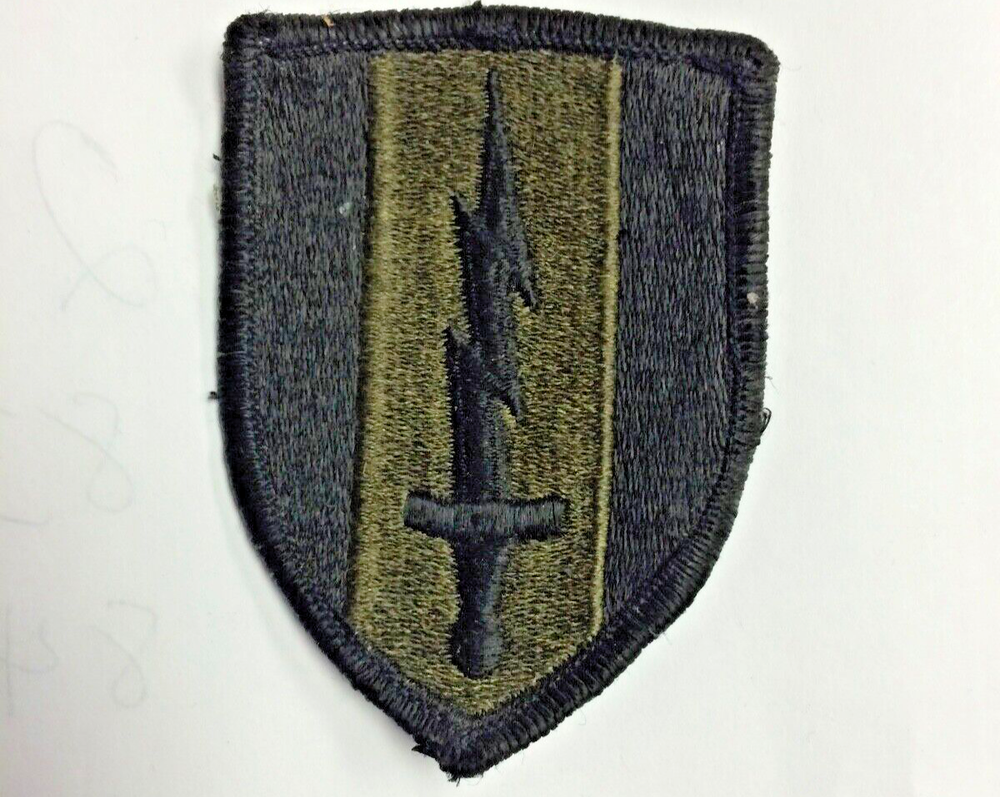 Army Patch 1st Signal Brigade subdued VN era (#89)