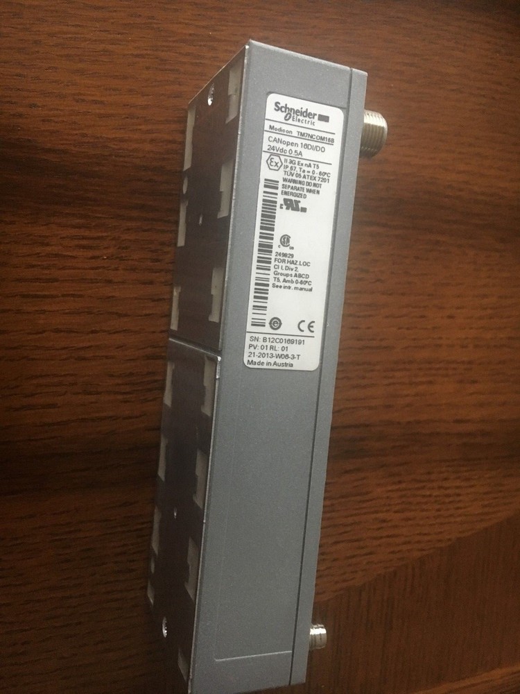 Schneider TM7NCOM16B CANopen interface block - IP67 - 16 DI/DO