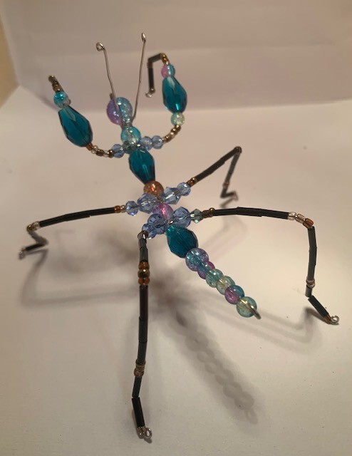 Handmade bead and wire praying mantis