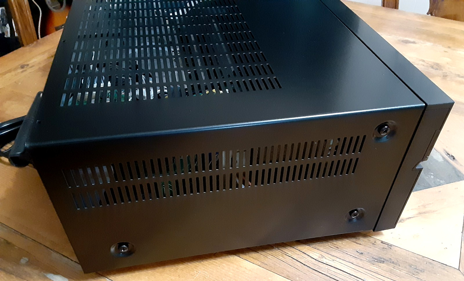 Sony STR-AN1000 7.2-Channel 8K UHD AV Home Theater Receiver