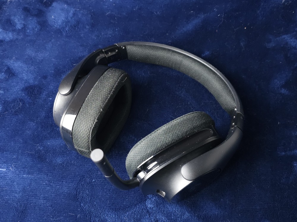 Logitech G533 Wireless Gaming Headset Only – Black.