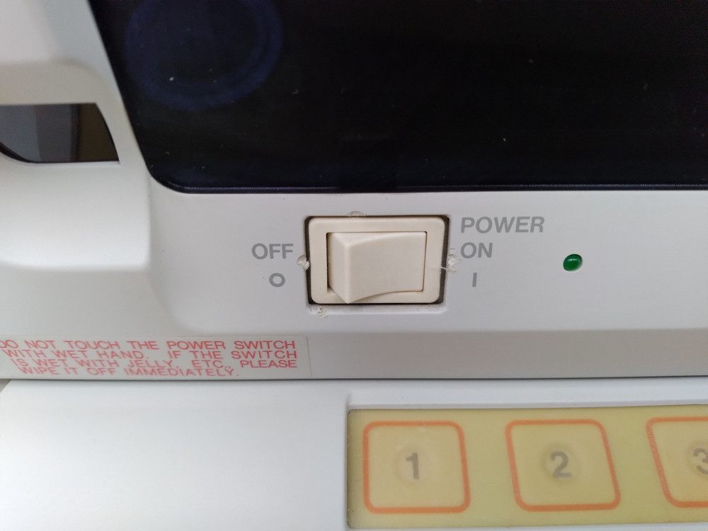 Hitachi EUB-405B Ultrasound Scanner - Needs Fixing