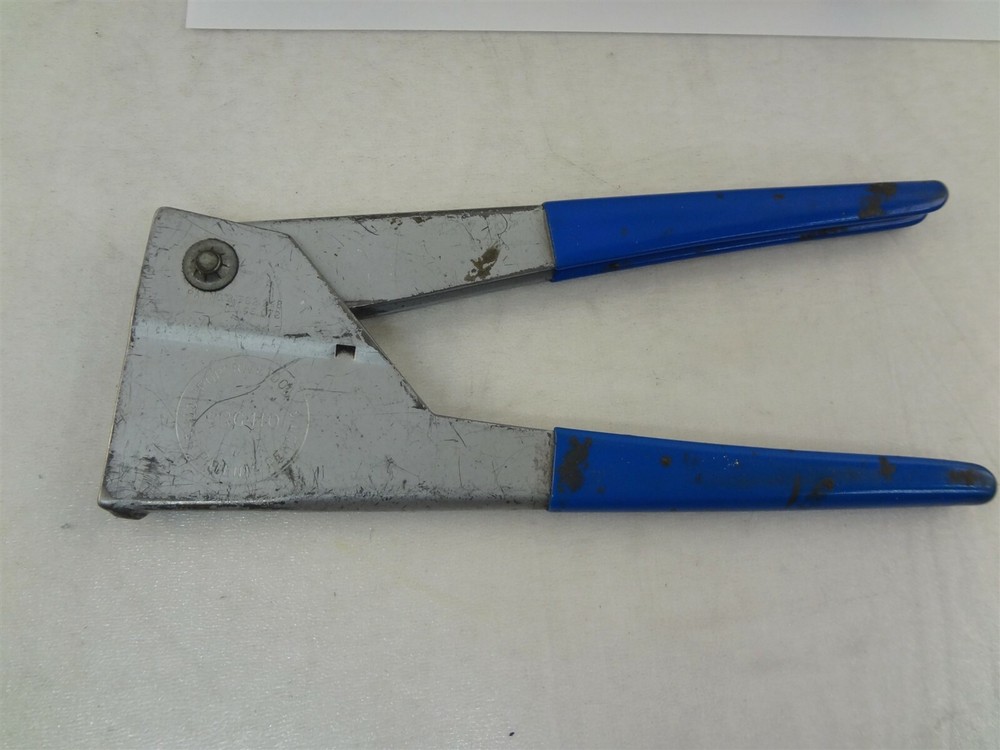 Vintage USM United Rivets POP Model 103 Rivetool Rivet Hand Tool