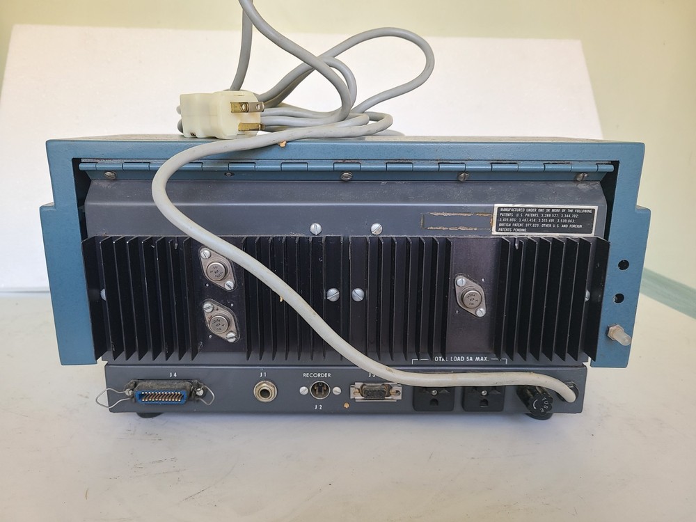 Gilford Micro-Sample Spectrophotometer 300-N, Powers Up, Untested