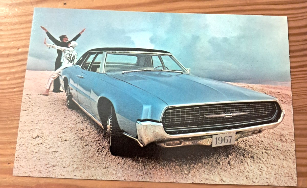 1967 Ford Thunderbird 4 Dr  Dealership Post Card NOS