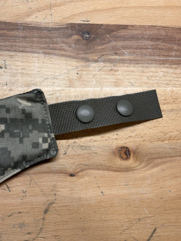 NEW USGI Army ACU Throat Protector Outershell Assembly One Size & Insert