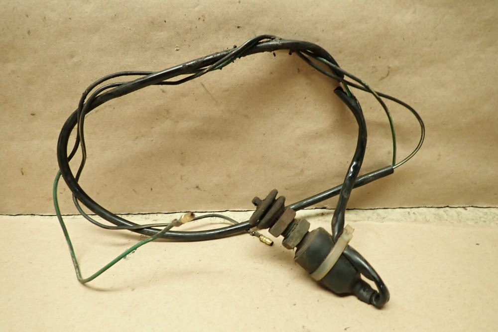 1983 SUZUKI TEMPTER GR650 REAR TAIL LIGHT BRAKE SENSOR ASSY