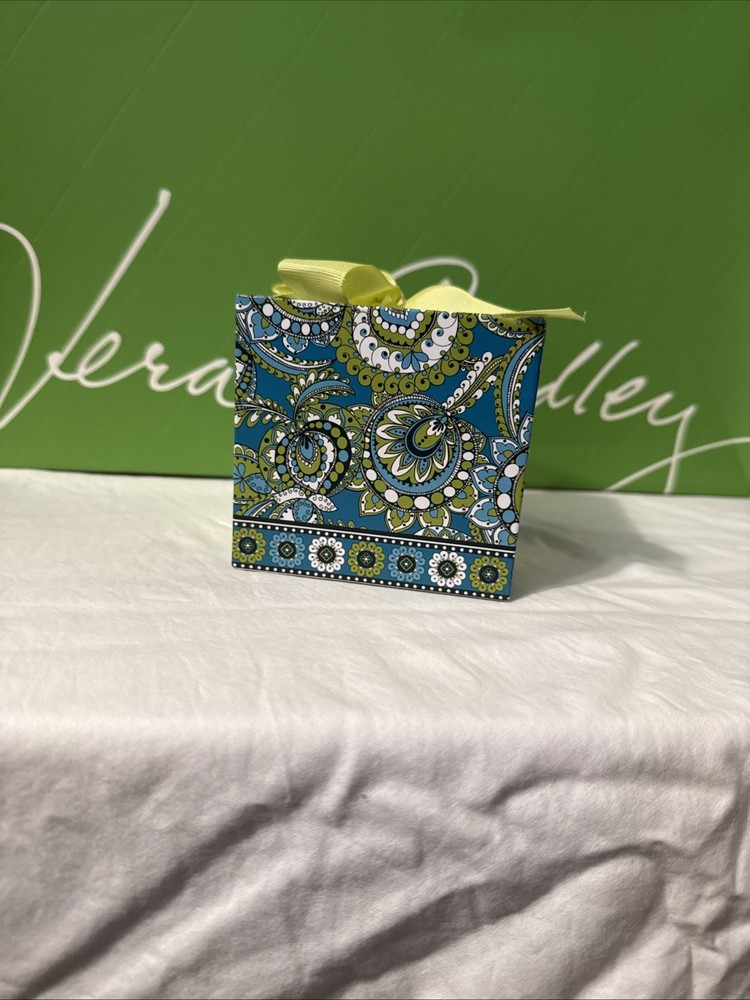 Vera Bradley Peacock Take Note Cube Retired Pattern NWT