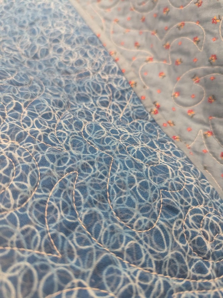 COUNTRY PATCHWORK QUILT King SZ BLUE WHITE Red 2 SIDED