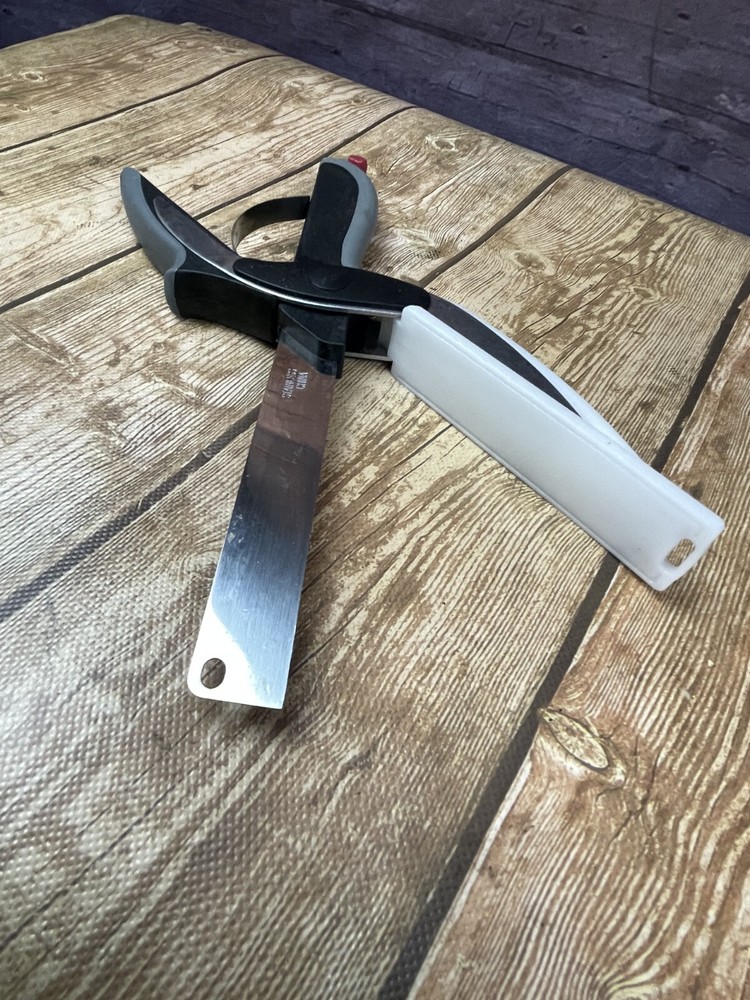 Clever Cutter Kitchen Scissors
