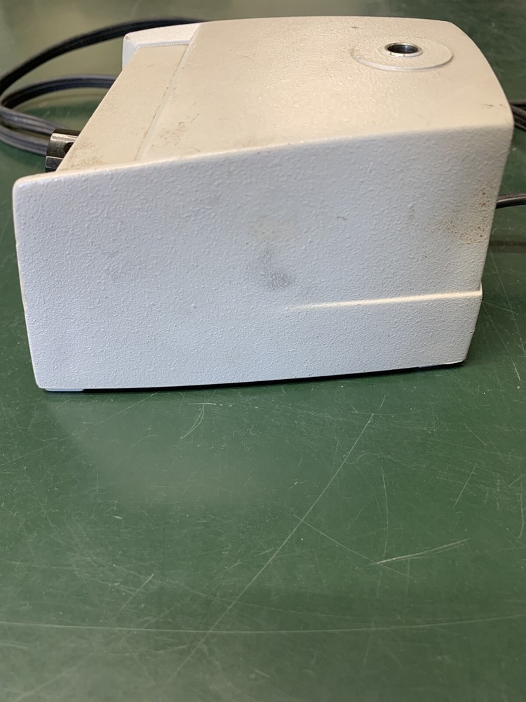 Reichert Instruments Model 650 Variable Power Supply