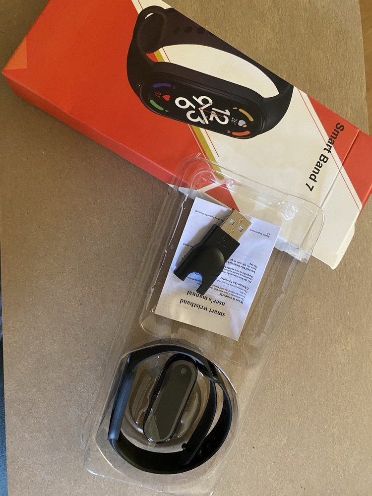 Smart Band 7 Activity Tracker Adjustable Wristband USB Charger Black