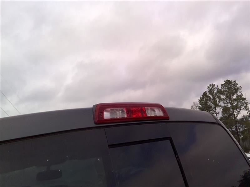 TUNDRA    2012 High Mounted Stop Light 1037625201