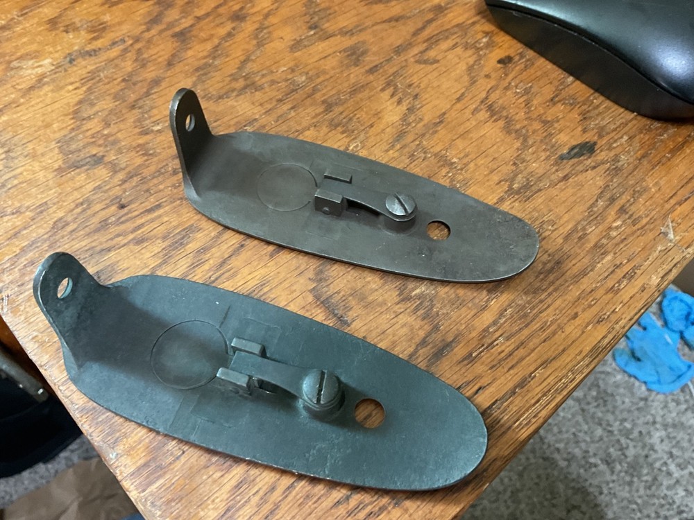 Springfield 1903 buttplate, fine grid. One only.