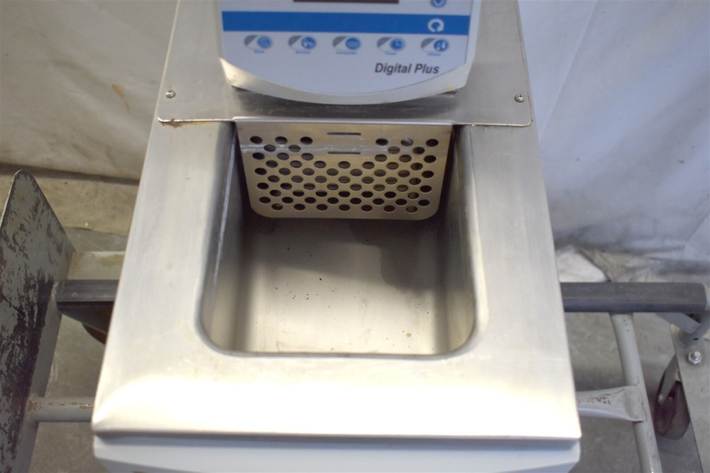 Thermo Neslab RTE 740 Benchtop Recirculating Chiller Bath